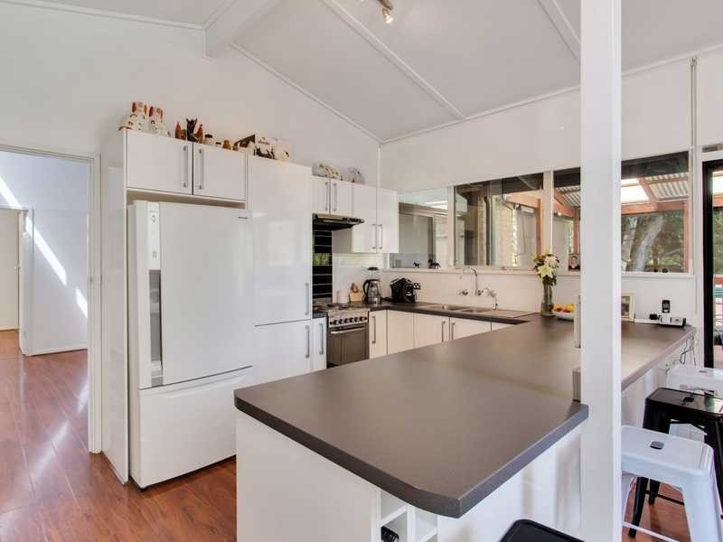 44 Honeysuckle Drive, Hope Valley SA 5090