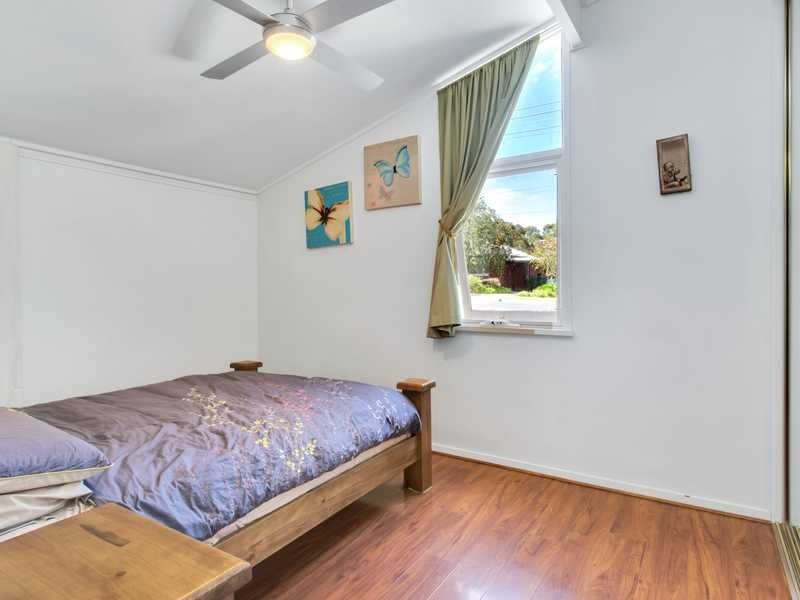 44 Honeysuckle Drive, Hope Valley SA 5090