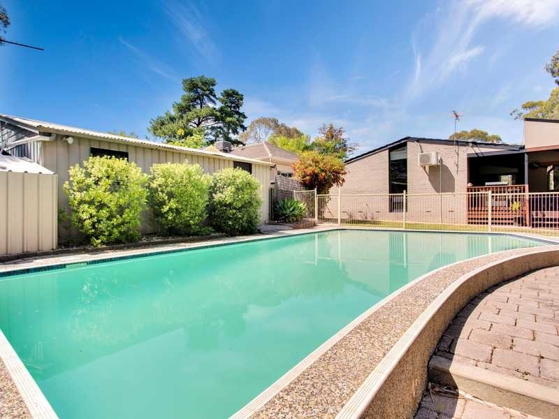 44 Honeysuckle Drive, Hope Valley SA 5090