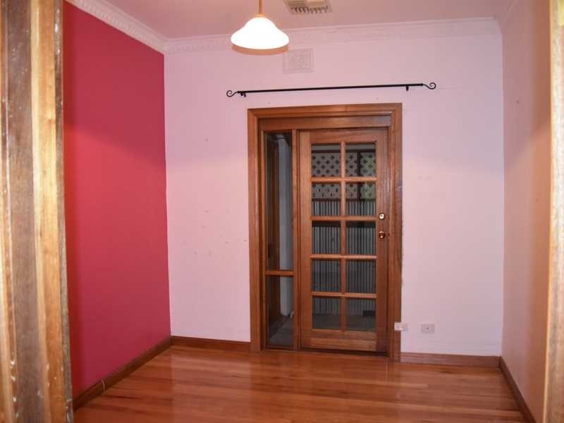 12 Bolton Ave, Devon Park SA 5008