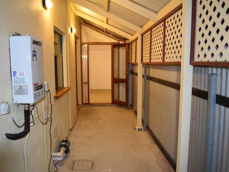 12 Bolton Ave, Devon Park SA 5008