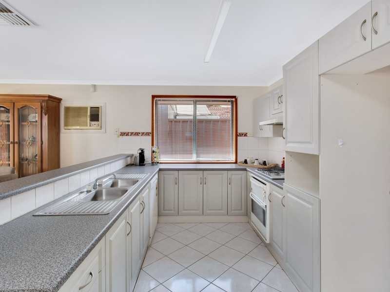 12 Minor Court, Salisbury Heights SA 5109