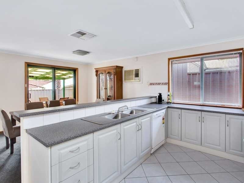 12 Minor Court, Salisbury Heights SA 5109