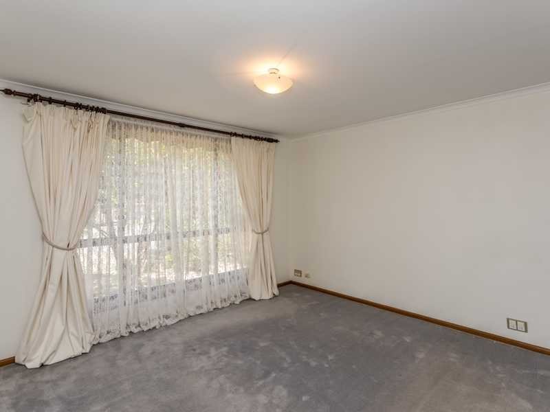 3 Narelle Court, Hope Valley SA 5090