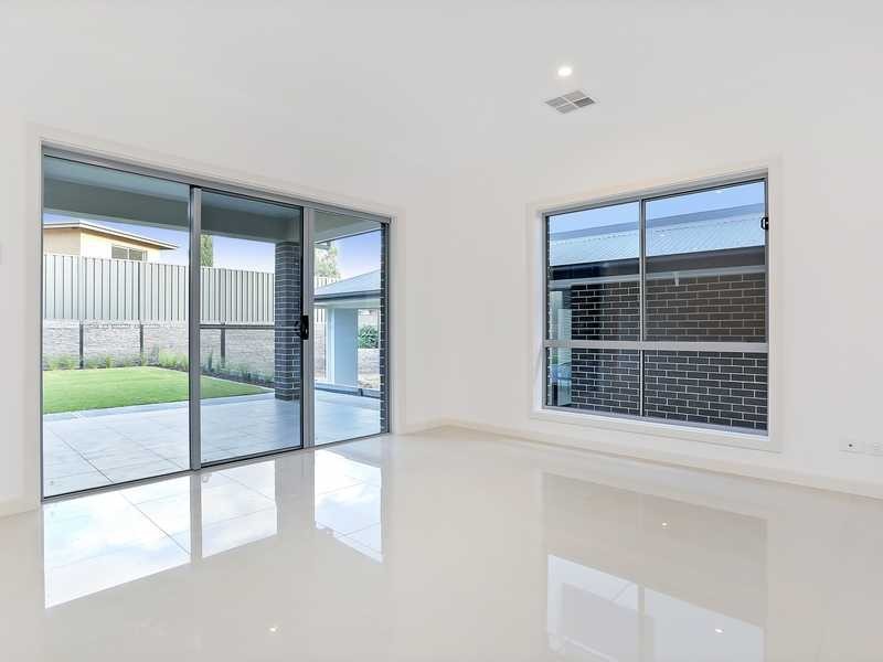 21B Greenbank Road, Athelstone SA 5076