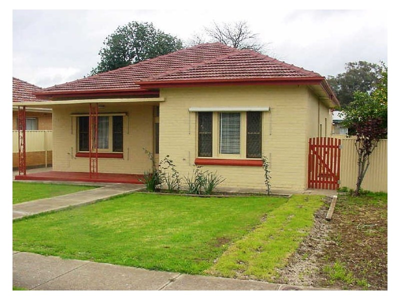 17 Brooker Avenue, Campbelltown SA 5074