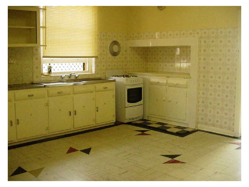 17 Brooker Avenue, Campbelltown SA 5074