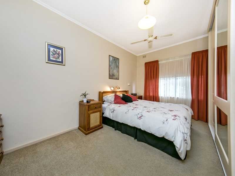 1 Torrens Ave, Felixstow SA 5070