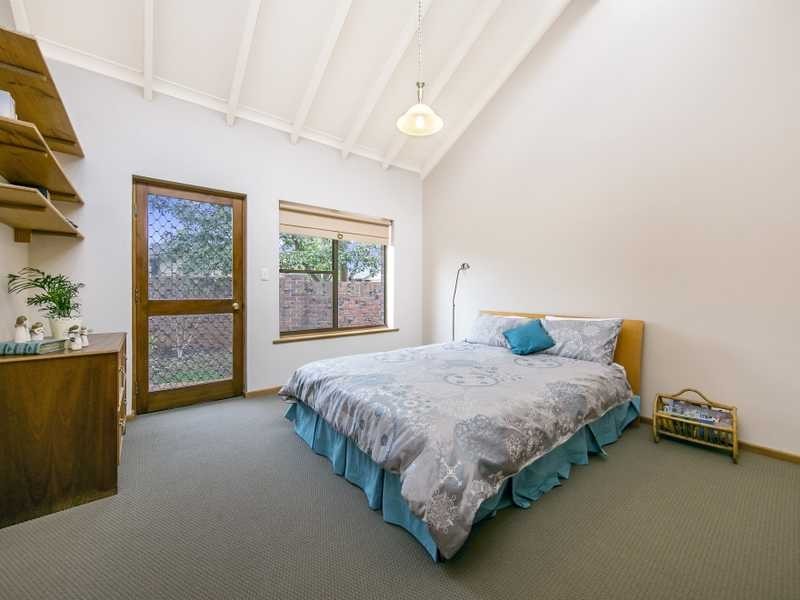 1 Torrens Ave, Felixstow SA 5070