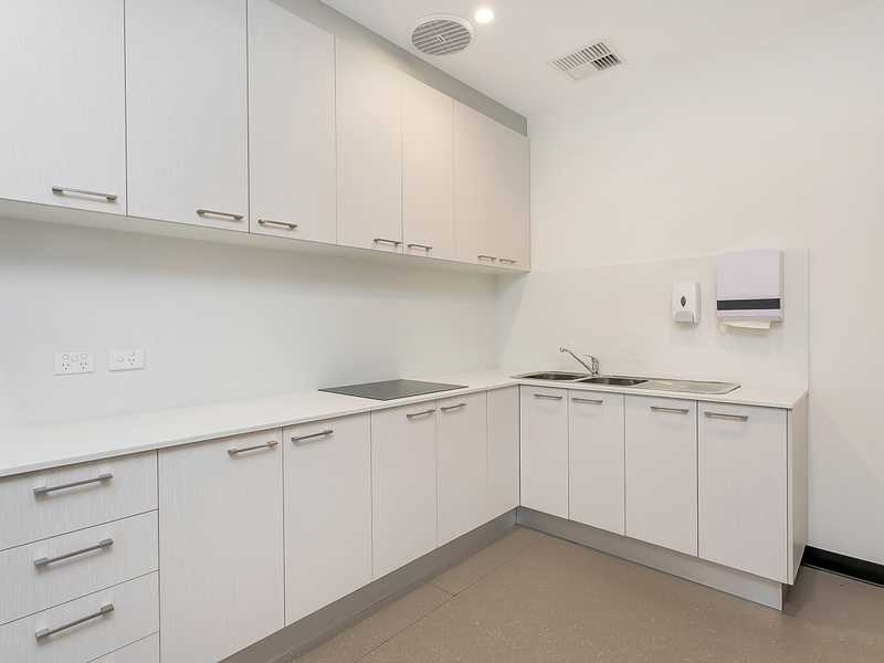 24 Goldsborough St (Cnr Thomas St), Cavan SA 5094