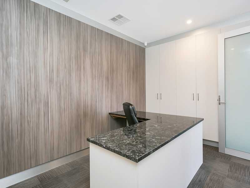 24 Goldsborough St (Cnr Thomas St), Cavan SA 5094