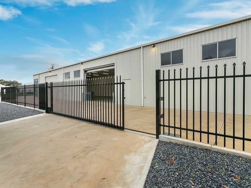 24 Goldsborough St (Cnr Thomas St), Cavan SA 5094