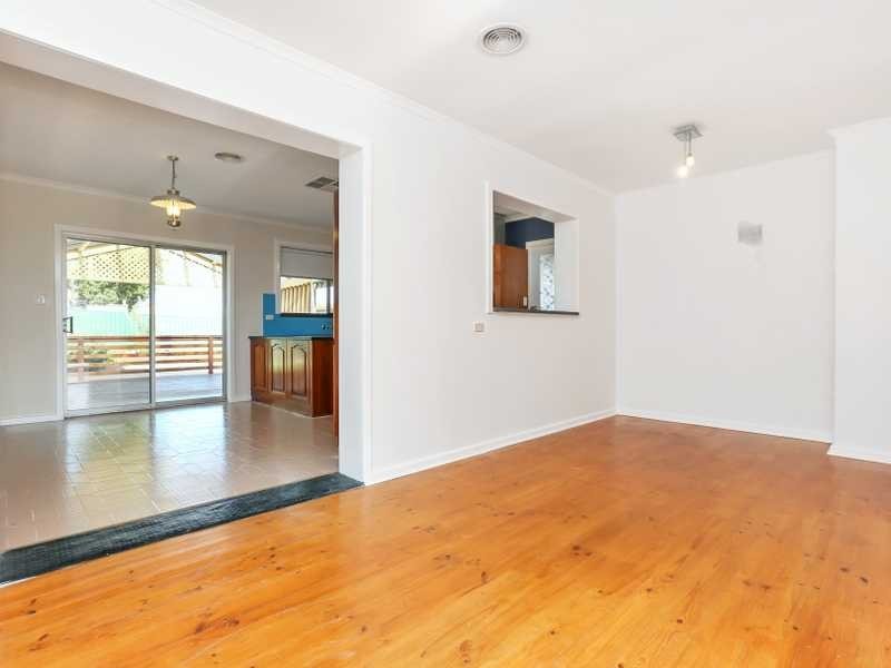 21 Cheryl Ave, Valley View SA 5093