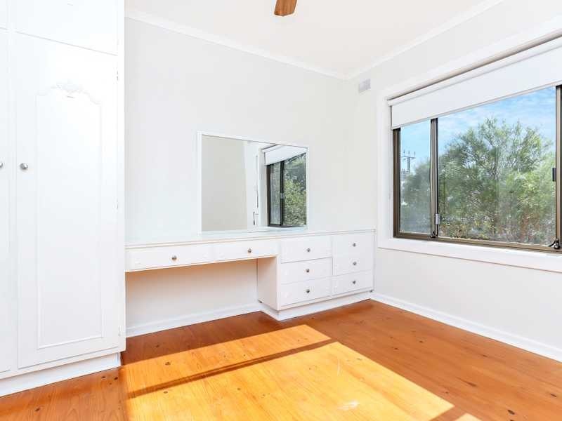 21 Cheryl Ave, Valley View SA 5093