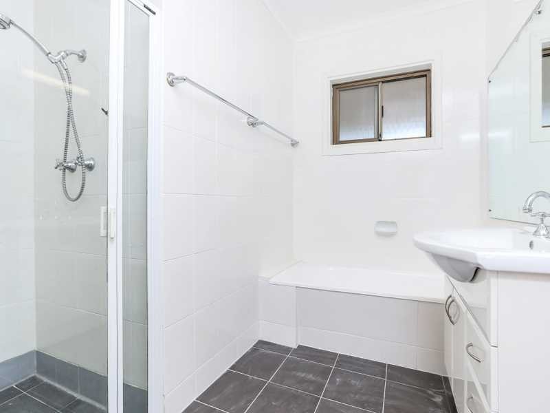 21 Cheryl Ave, Valley View SA 5093