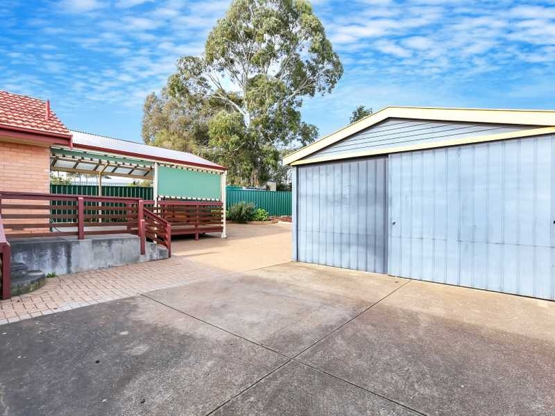 21 Cheryl Ave, Valley View SA 5093