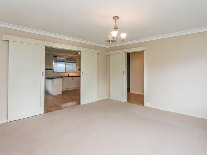 15 Raymond Road, St Agnes SA 5097