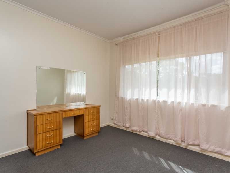 4 Ancell Court, Valley View SA 5093