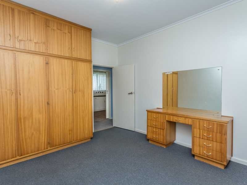 4 Ancell Court, Valley View SA 5093
