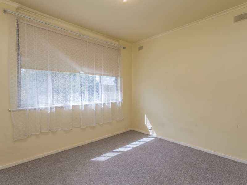 4 Ancell Court, Valley View SA 5093