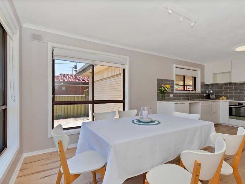 15 Heysen Ave, Hope Valley SA 5090