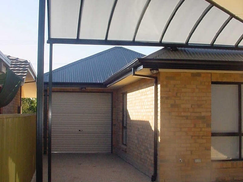 8 Lomman Avenue, Newton SA 5074