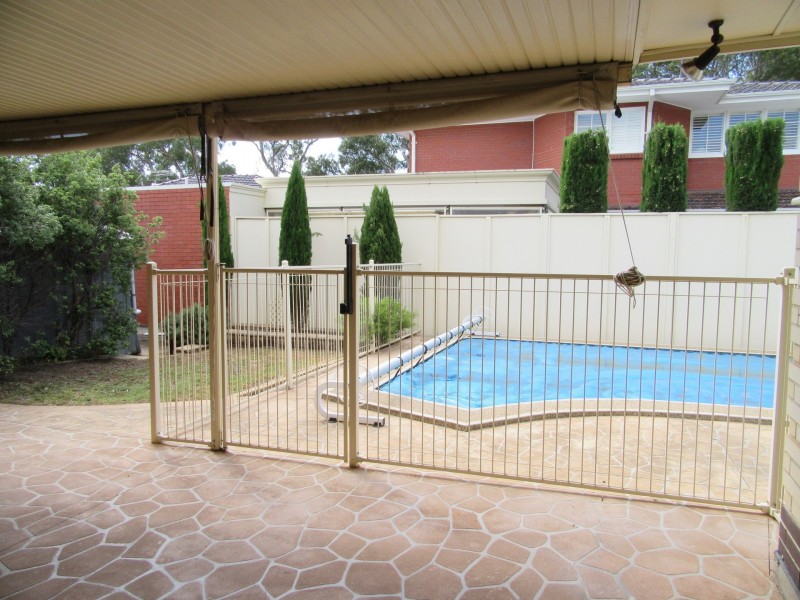 13 Medway Crescent, Rostrevor SA 5073