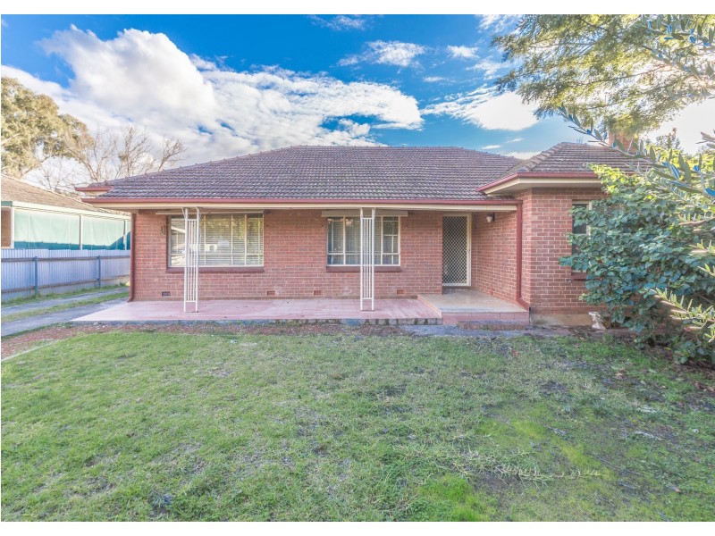 2 Trestrail Street, Magill SA 5072