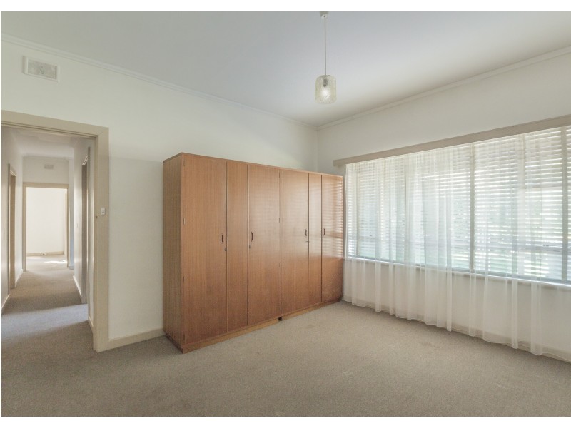 2 Trestrail Street, Magill SA 5072