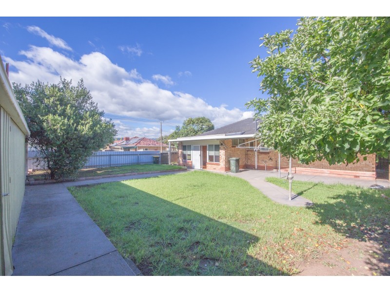 29 Emery Road, Campbelltown SA 5074