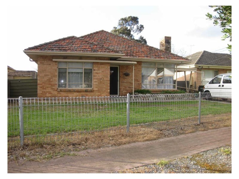 31 MARKWICK CRESCENT, Campbelltown SA 5074