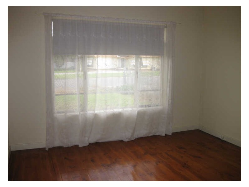 31 MARKWICK CRESCENT, Campbelltown SA 5074