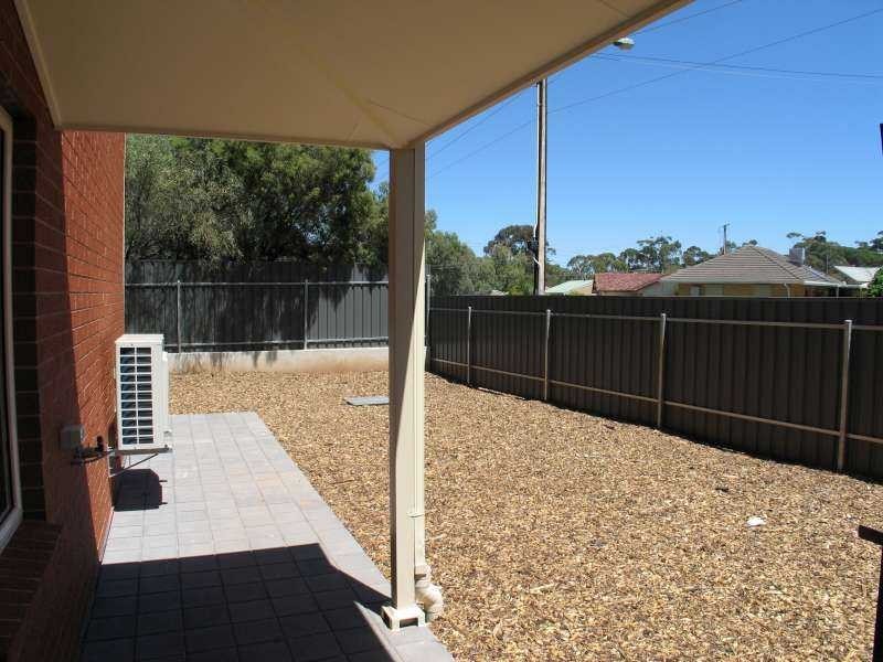 1/107 Commercial Road, Salisbury SA 5108