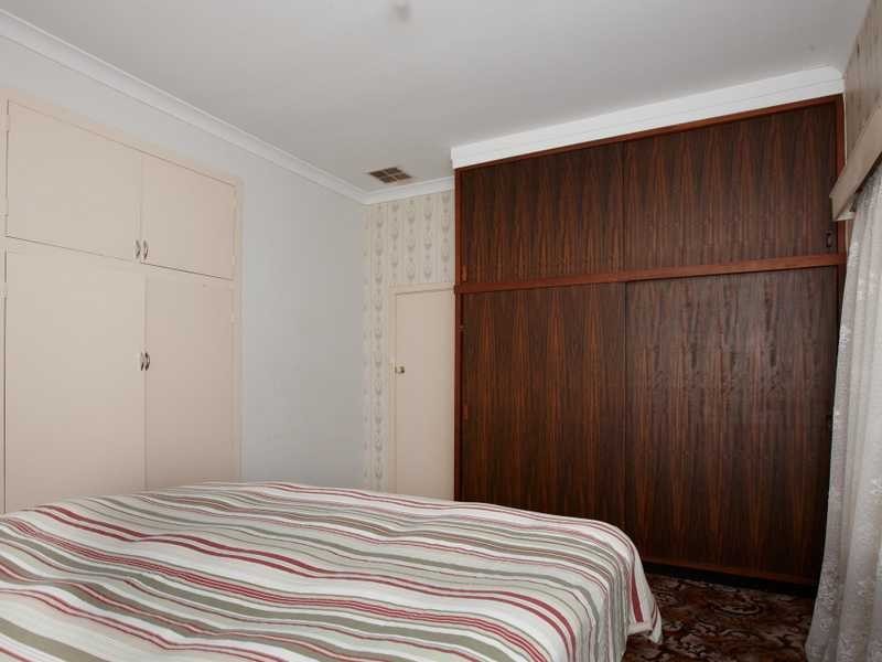 65 Harrow Road, St Peters SA 5069