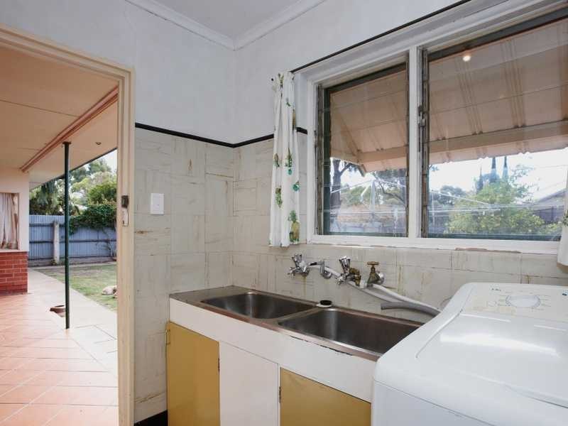 65 Harrow Road, St Peters SA 5069