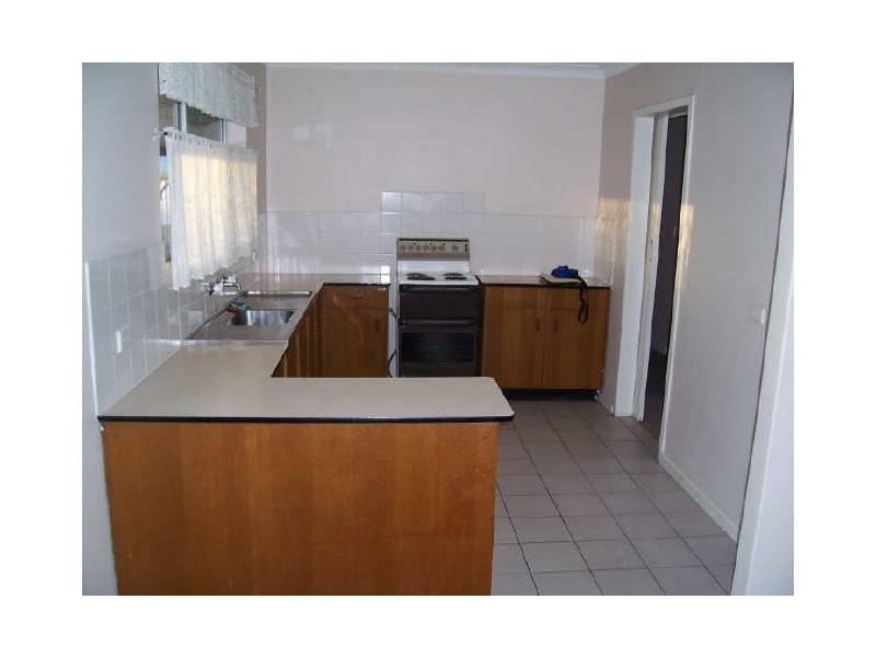 803 NORTH EAST ROAD, Valley View SA 5093