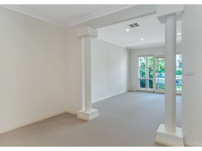 3 Thiele Grove, Kensington Park SA 5068