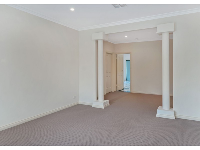 3 Thiele Grove, Kensington Park SA 5068