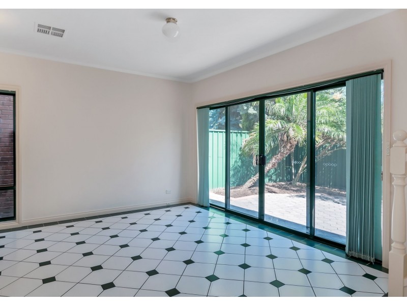 3 Thiele Grove, Kensington Park SA 5068