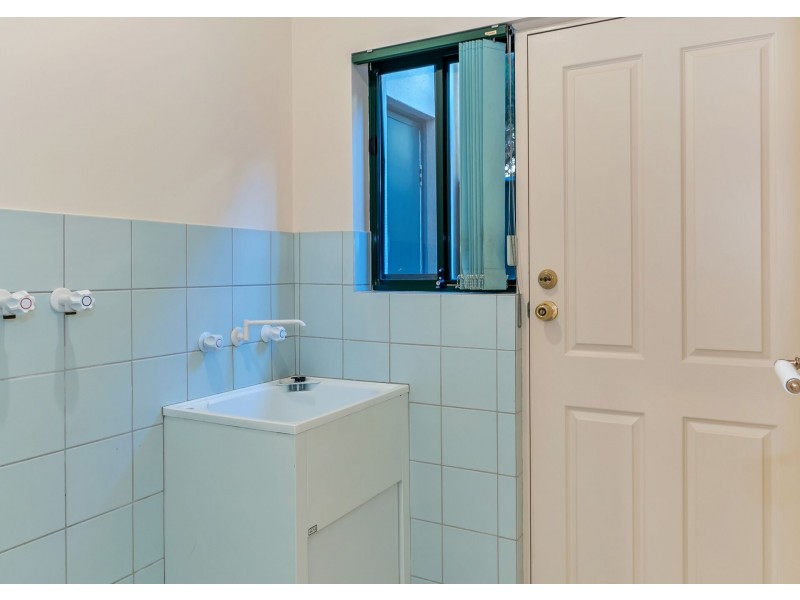 3 Thiele Grove, Kensington Park SA 5068