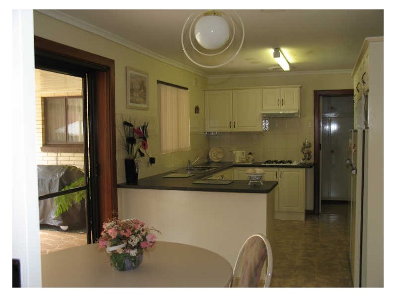 13 MEDWAY CRESCENT, Rostrevor SA 5073