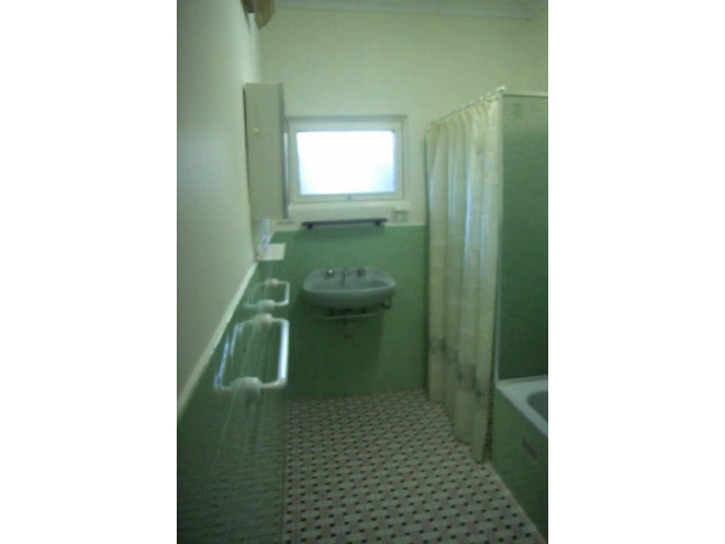 31 MOSELEY ROAD, Paradise SA 5075