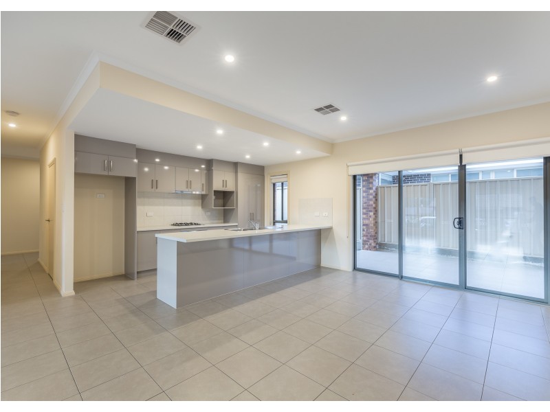 14 Sutherland Road, Holden Hill SA 5088