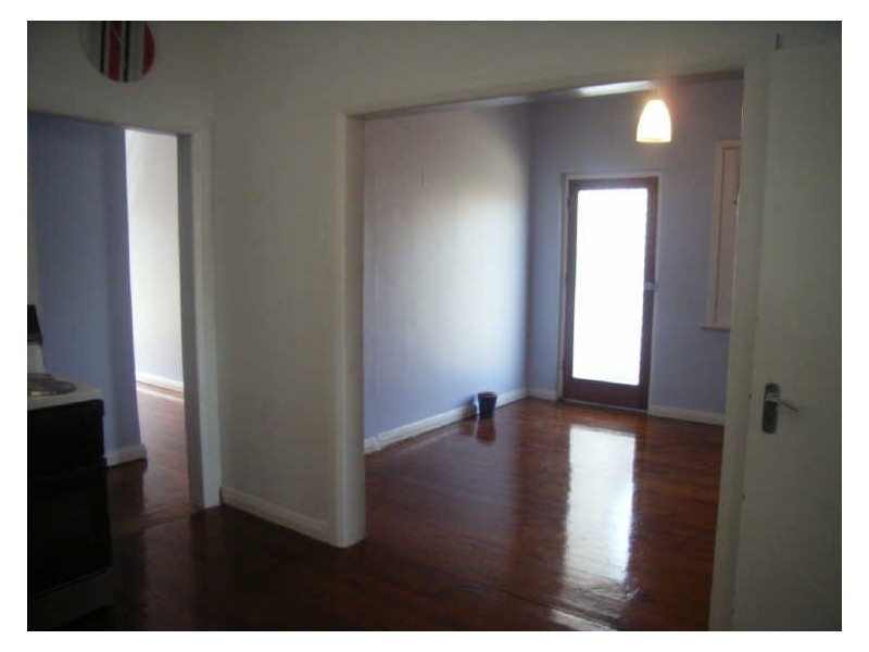 4 WINDSOR AVENUE, Magill SA 5072