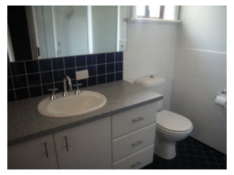 4 WINDSOR AVENUE, Magill SA 5072