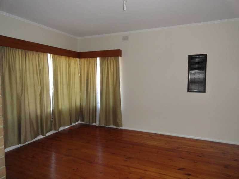 6 DRYSDALE CRESCENT, Campbelltown SA 5074