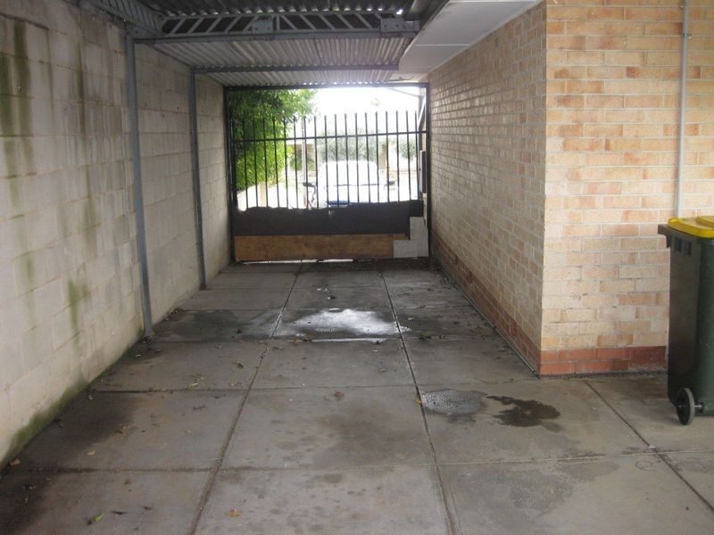 3 MEADOW AVENUE, Campbelltown SA 5074