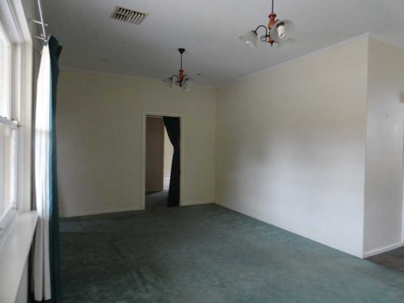 10 BRUSSEL STREET, Broadview SA 5083