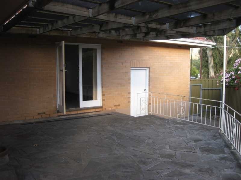 16 Reids Road, Dernancourt SA 5075