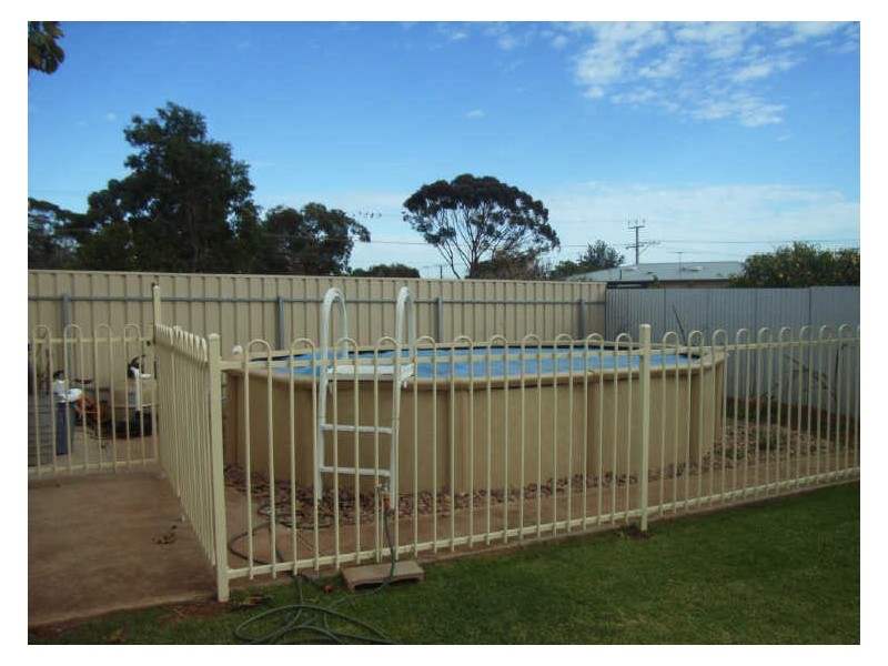 11 Hancock Avenue, Campbelltown SA 5074